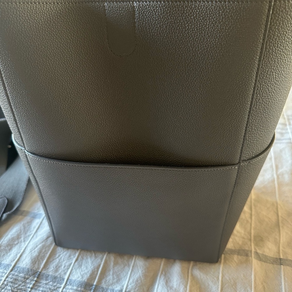 Celine Sangle - Picture 13 of 13